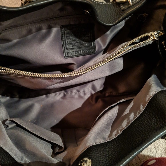 Coach Handbag - Picture 3 of 6